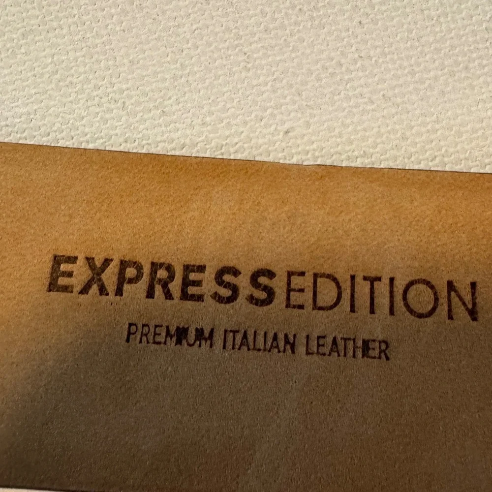 Express Edition Premium Italian Leather Belt Brown 32‎ Made In Italy NWT $100